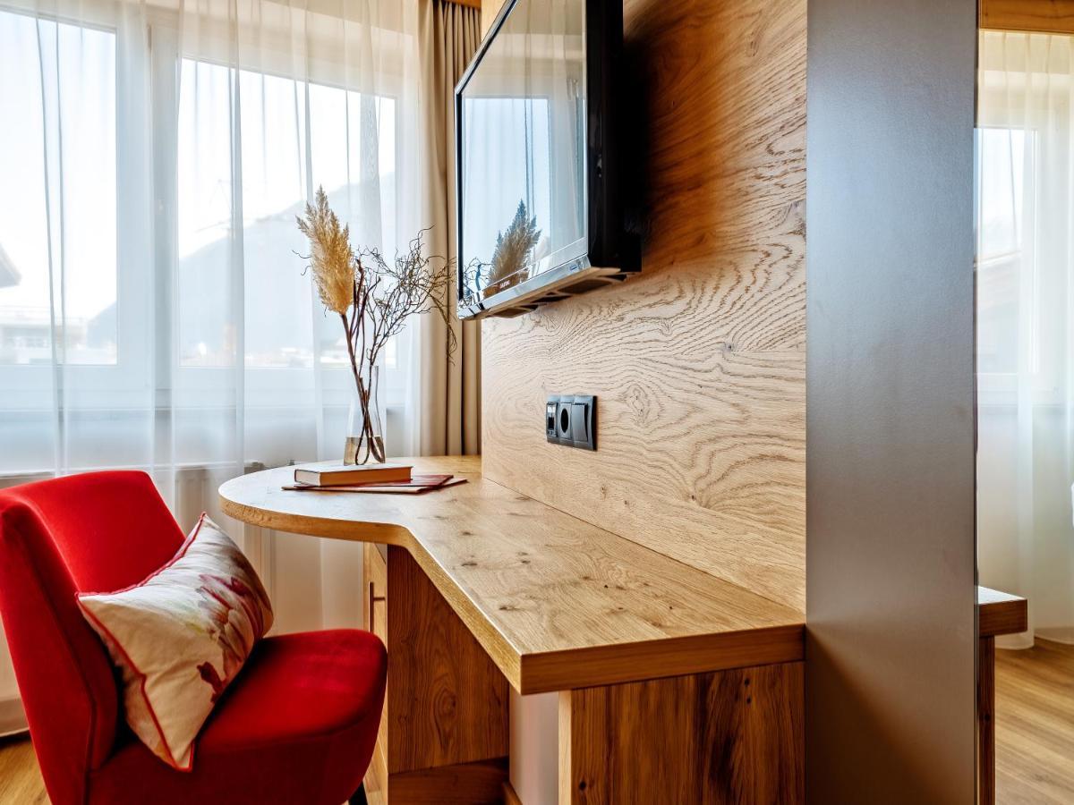 Stadthotel Eggerbraeu Imst Eksteriør bilde
