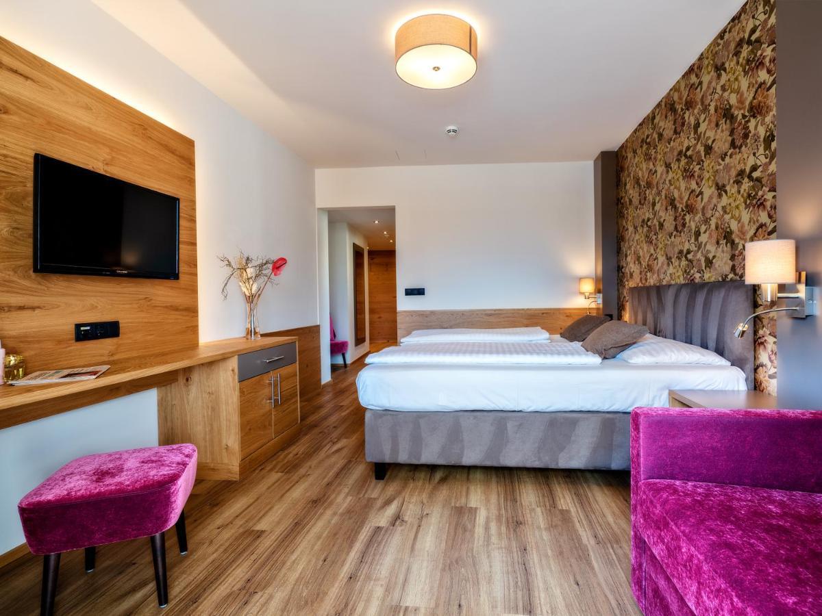 Stadthotel Eggerbraeu Imst Eksteriør bilde