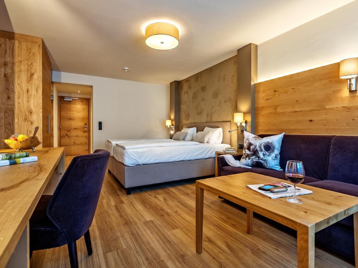 Stadthotel Eggerbraeu Imst Eksteriør bilde