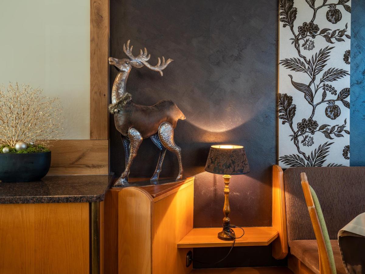Stadthotel Eggerbraeu Imst Eksteriør bilde