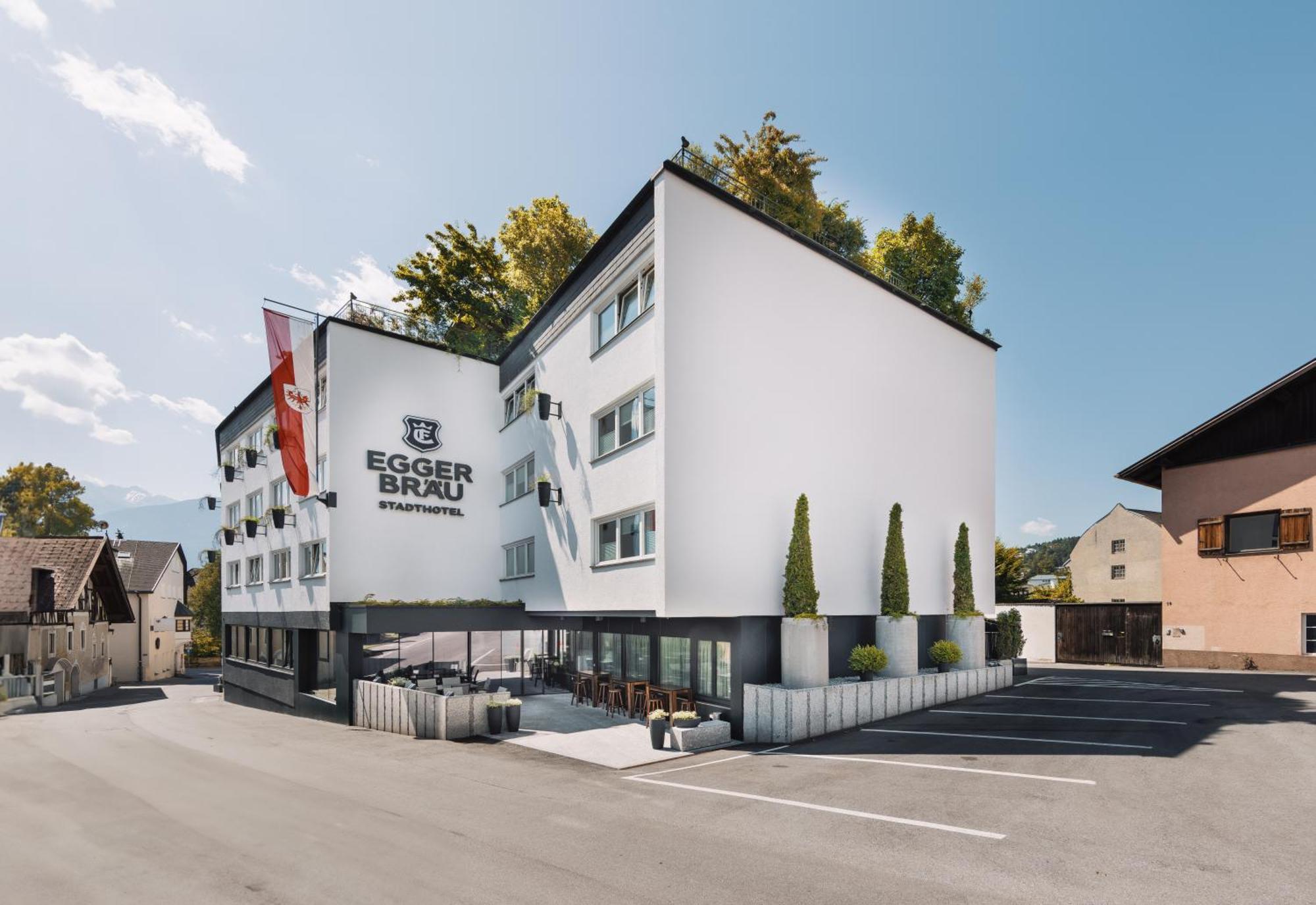 Stadthotel Eggerbraeu Imst Eksteriør bilde